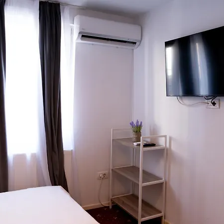 Moise House - Kosher Appartamento Bucarest