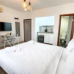 Lev Or Apartment Bucharest