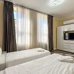 Lev Or 3* Bucharest