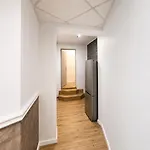 Lev Or Bucureşti