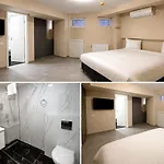 Lev Or 3* Bucureşti