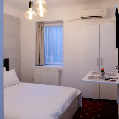 Moise House - Kosher Bucharest