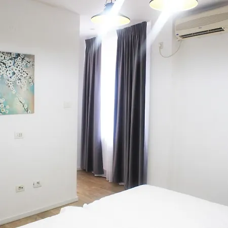 Moise House - Kosher Bucharest