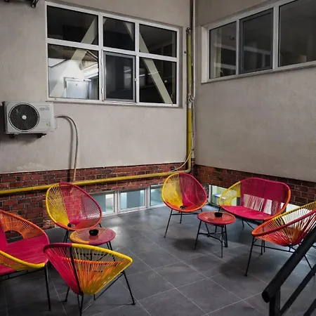 Appartement Lev Or Boekarest
