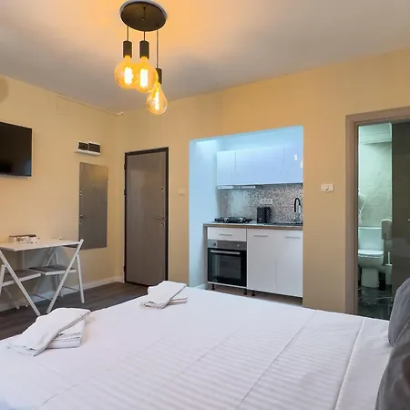 Lev Or Apartment