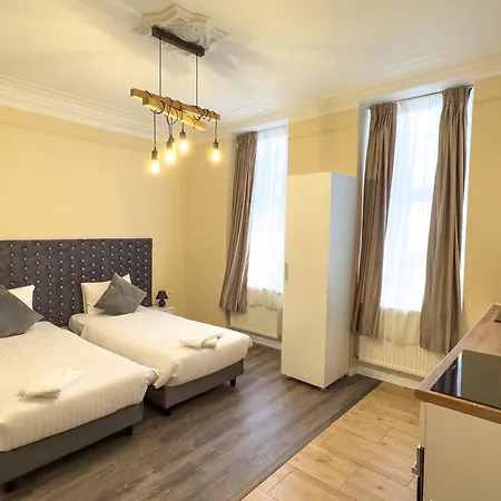 Lev Or 3* Bucharest
