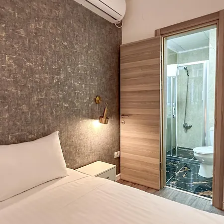 Apartment Lev Or Bucharest
