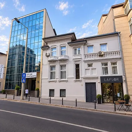 Lev Or Apartment 3*