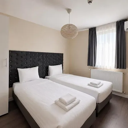 Apartment Lev Or Bucharest
