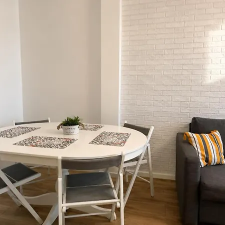 Lev Or Apartment 3*