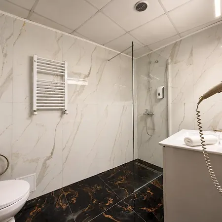 Lev Or Apartment