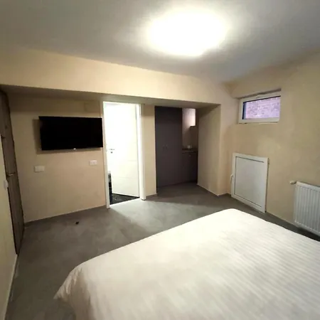 Lev Or 3* Bukarest